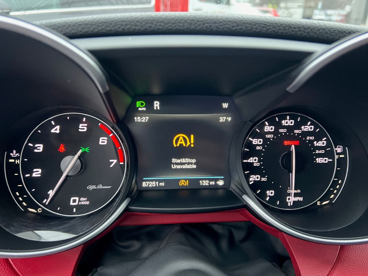 Alfa Romeo Giulia 2019 — Миниатюра 10