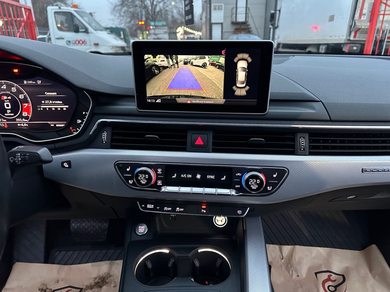 2019 Audi A4 — Miniatură 13