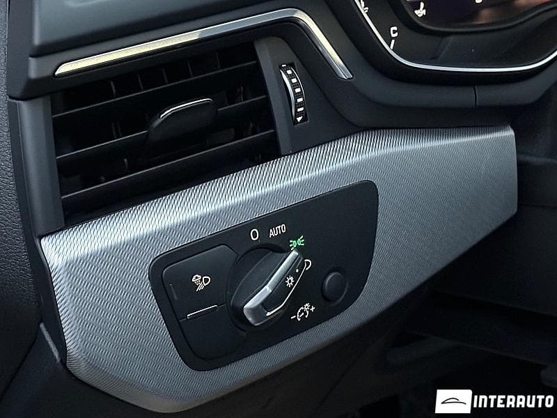 2019 Audi A4 — Miniatură 17