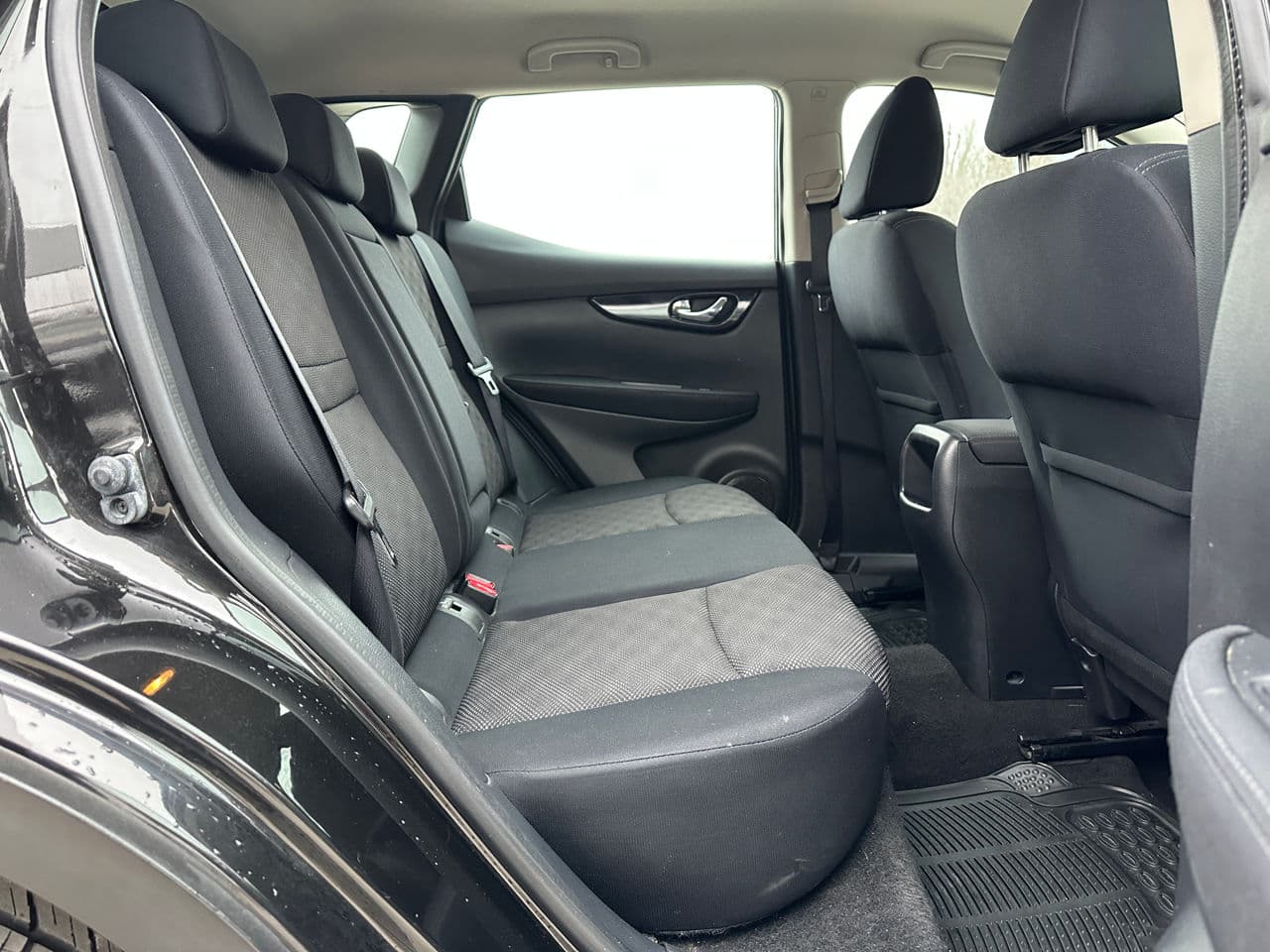 2015 Nissan Qashqai — Miniatură 16