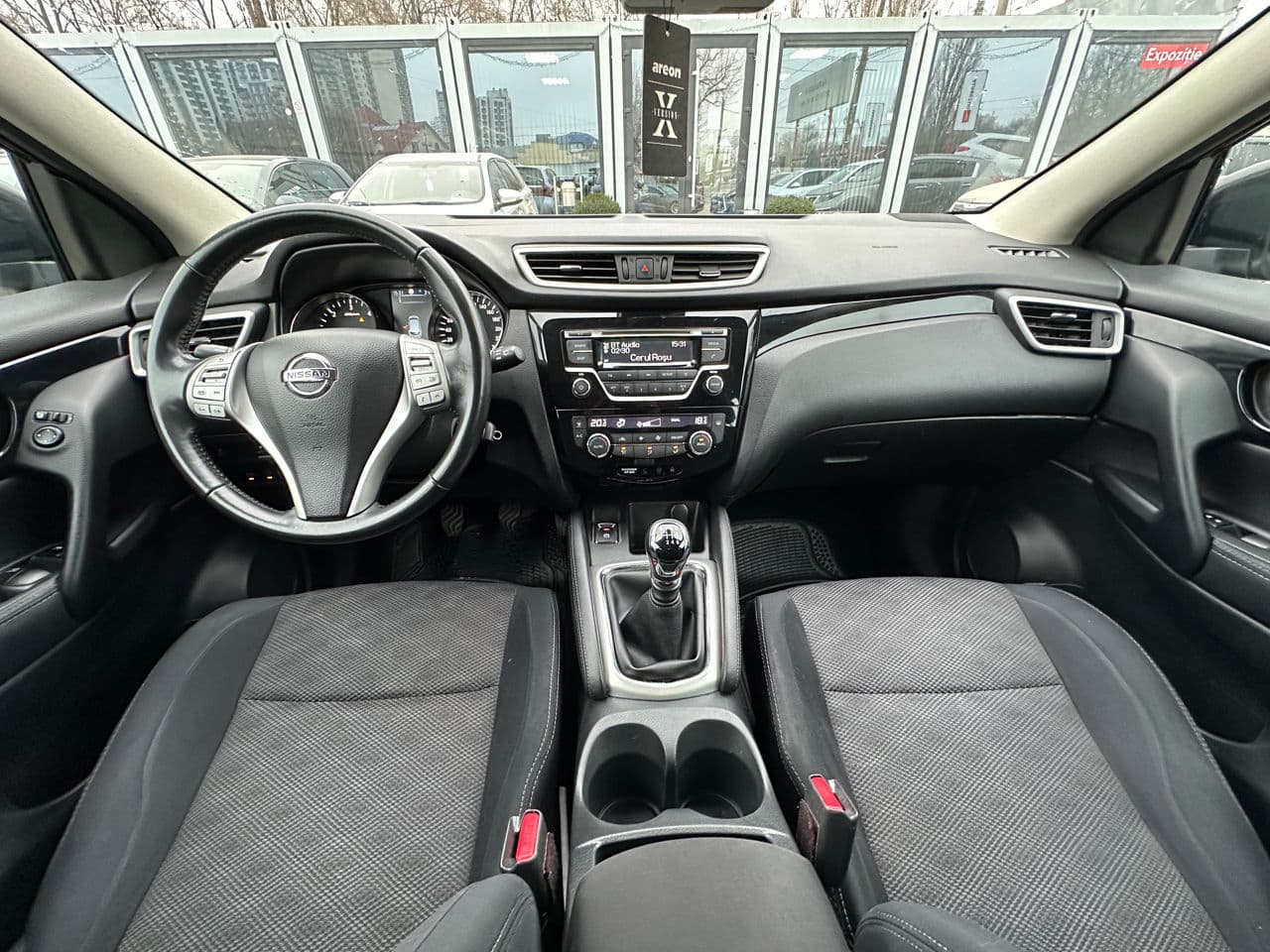 2015 Nissan Qashqai — Miniatură 8