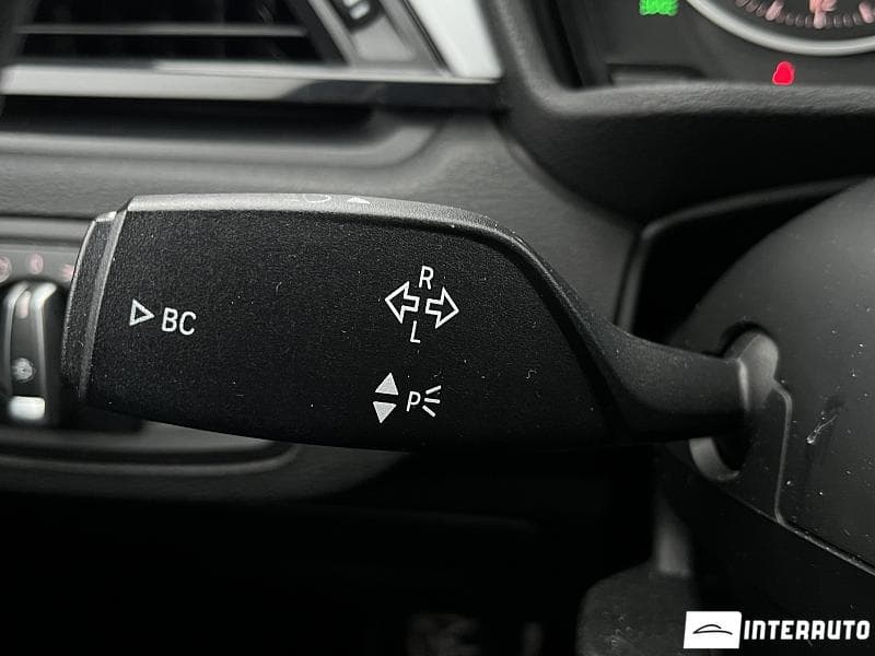 BMW X1 1.8D 2017 — Миниатюра 10