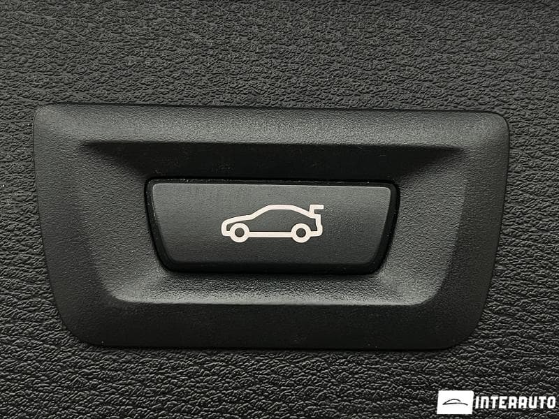 BMW X1 1.8D 2017 — Миниатюра 19
