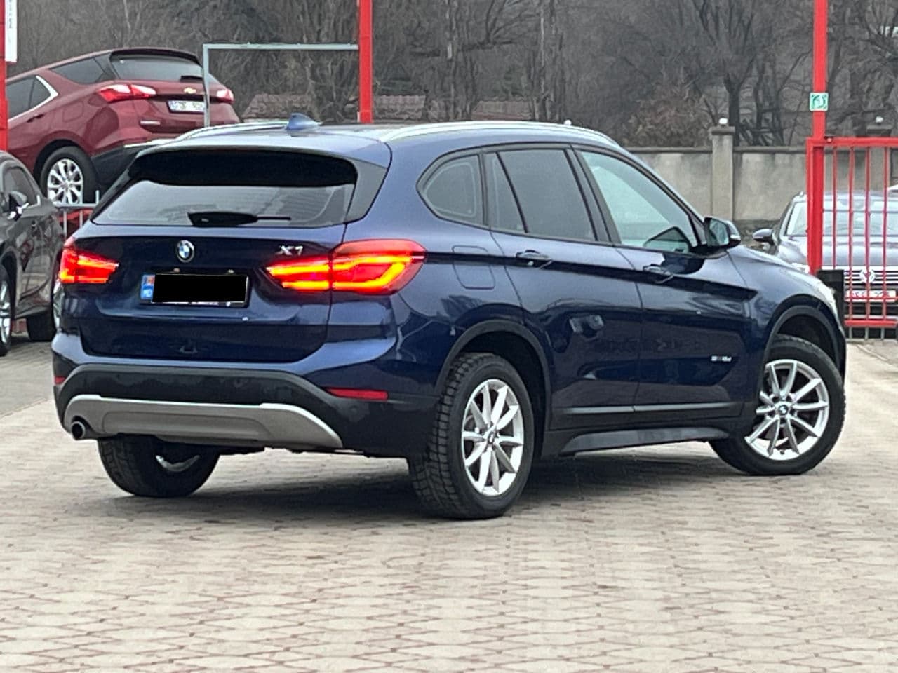 BMW X1 1.8D 2017 — Миниатюра 3