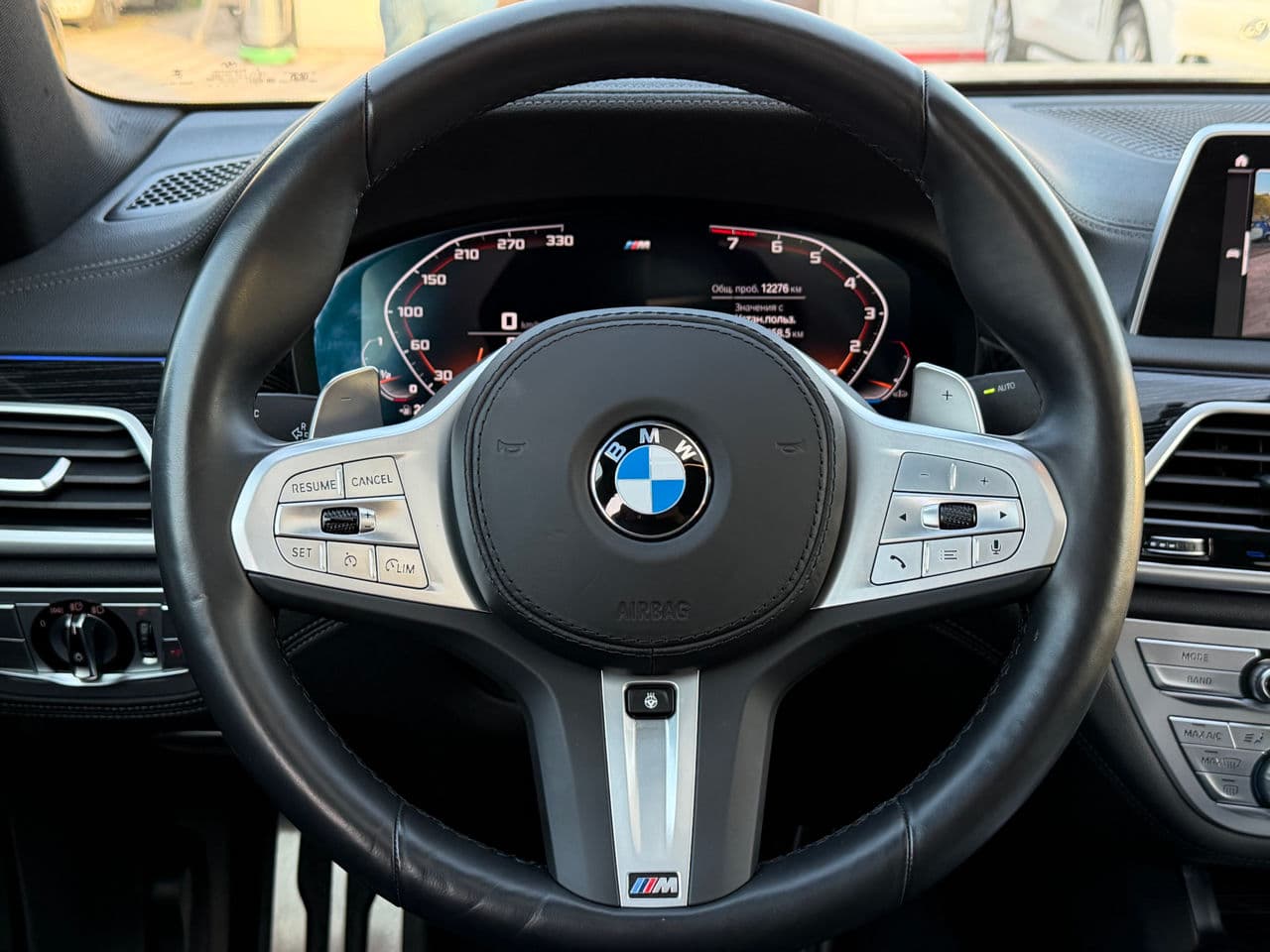 2021 BMW 740 — Miniatură 12