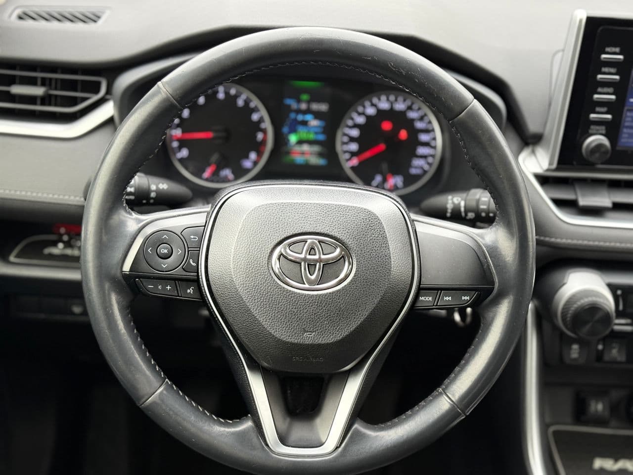 Toyota Rav-4 2019 — Миниатюра 9