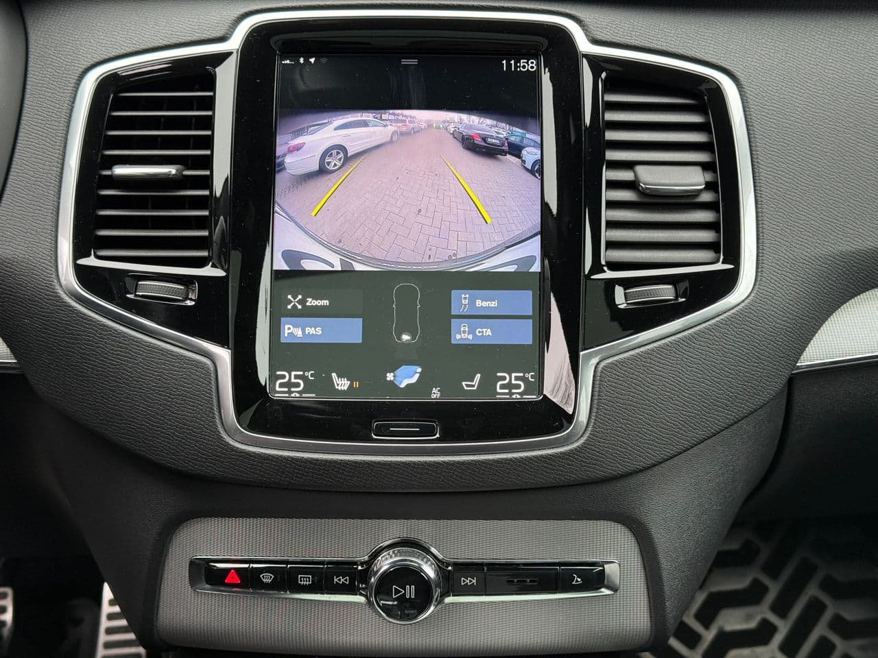 2018 Volvo XC 90 — Miniatură 13