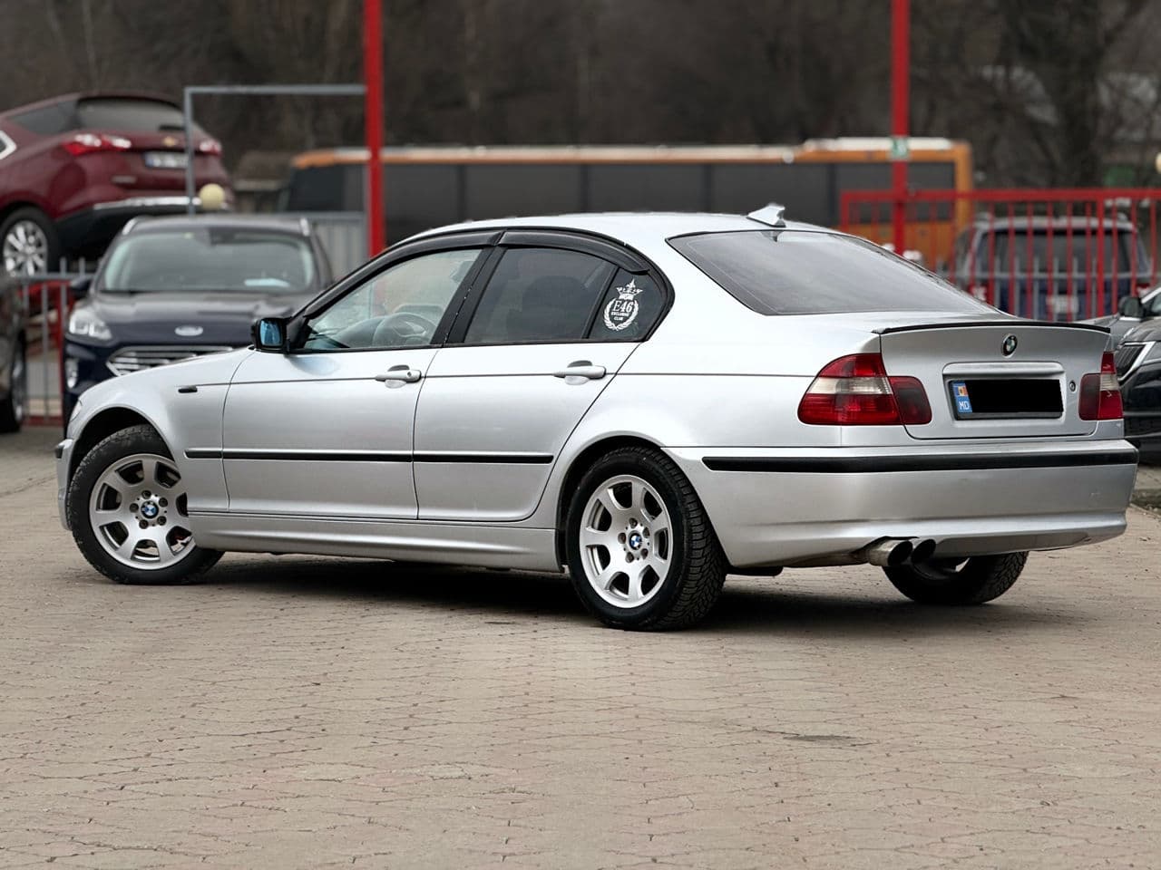 2004 BMW 320 — Miniatură 2