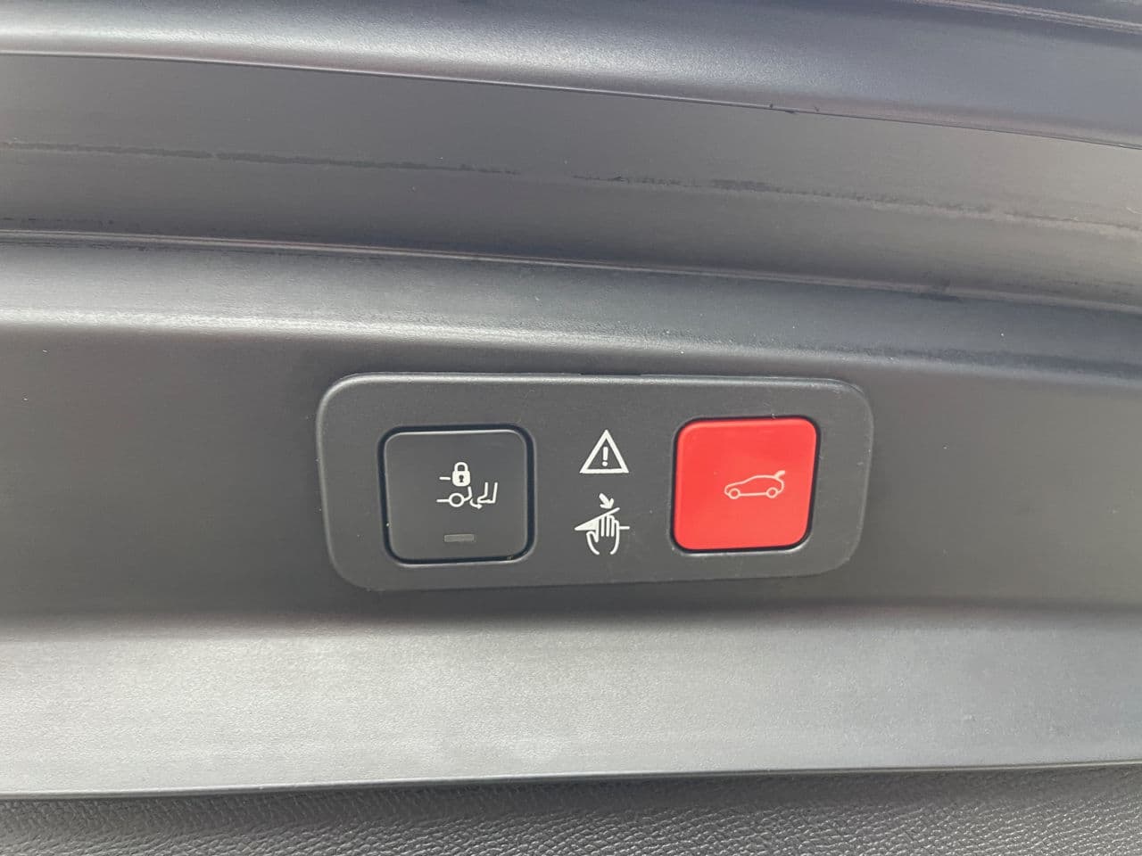 2019 Peugeot 5008 — Miniatură 9