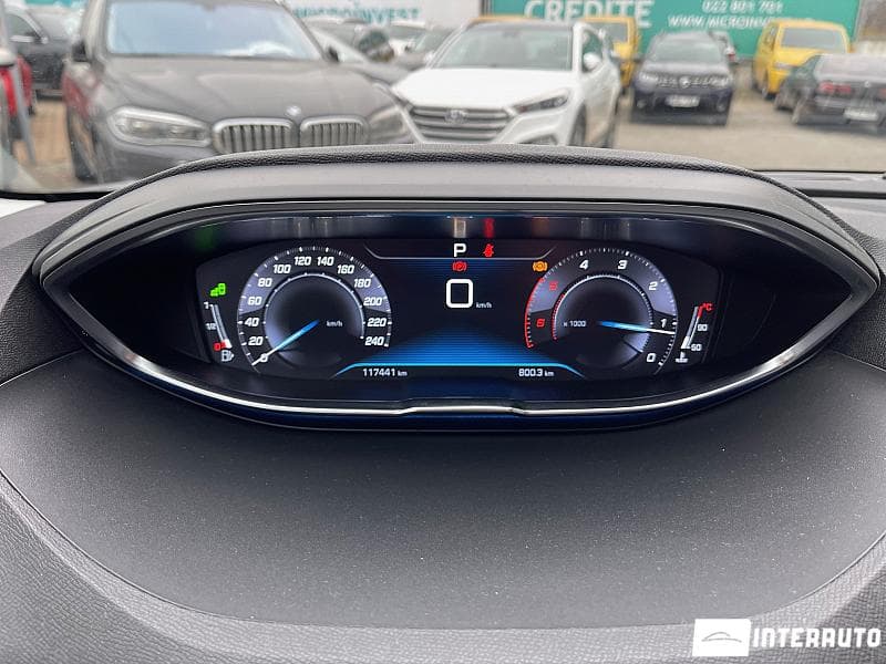 2019 Peugeot 5008 — Miniatură 13