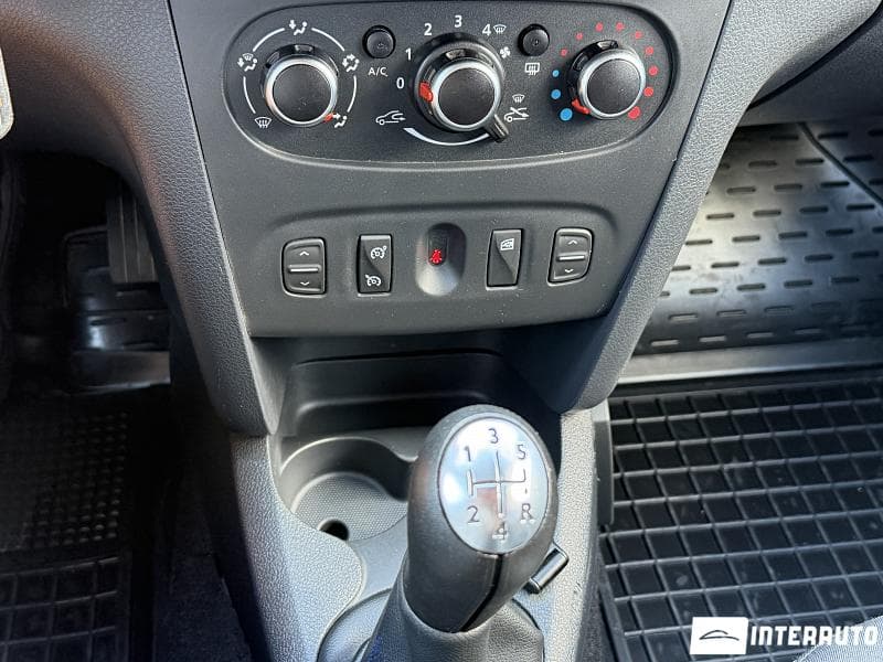 2019 Dacia Sandero Stepway — Miniatură 13