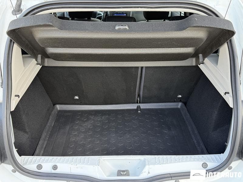 2019 Dacia Sandero Stepway — Miniatură 17