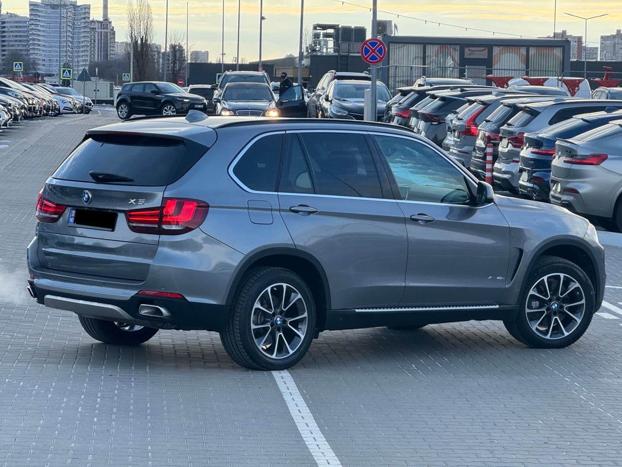 2016 BMW X5 4.0e — Miniatură 3