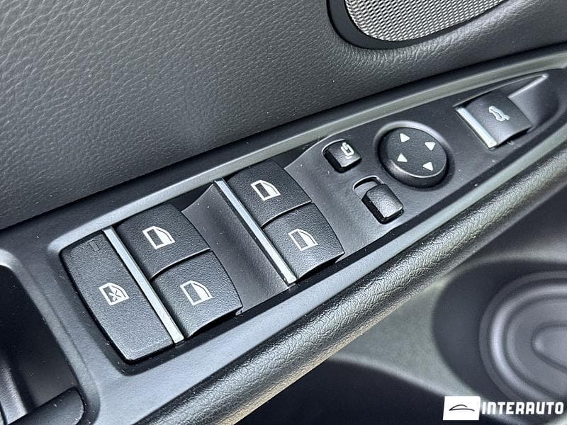 2016 BMW X5 4.0e — Miniatură 18