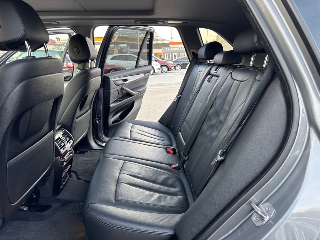 2016 BMW X5 4.0e — Miniatură 22