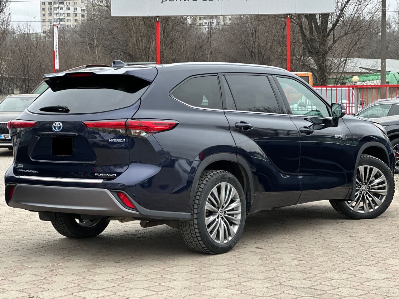 2020 Toyota Highlander — Miniatură 3