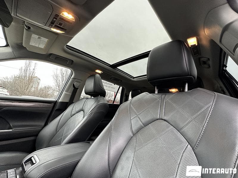 2020 Toyota Highlander — Miniatură 18