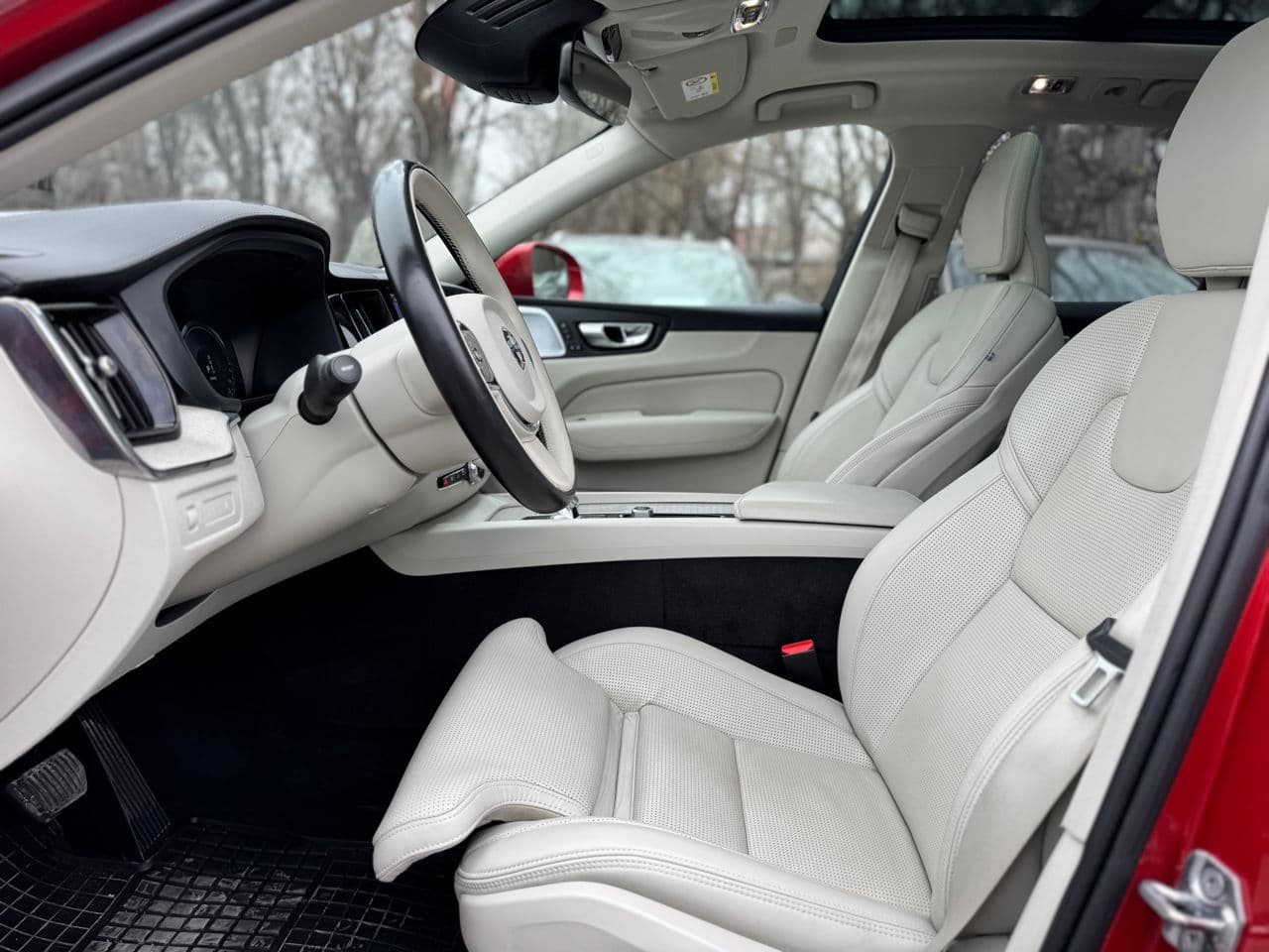 Volvo XC 60 2020 — Миниатюра 10