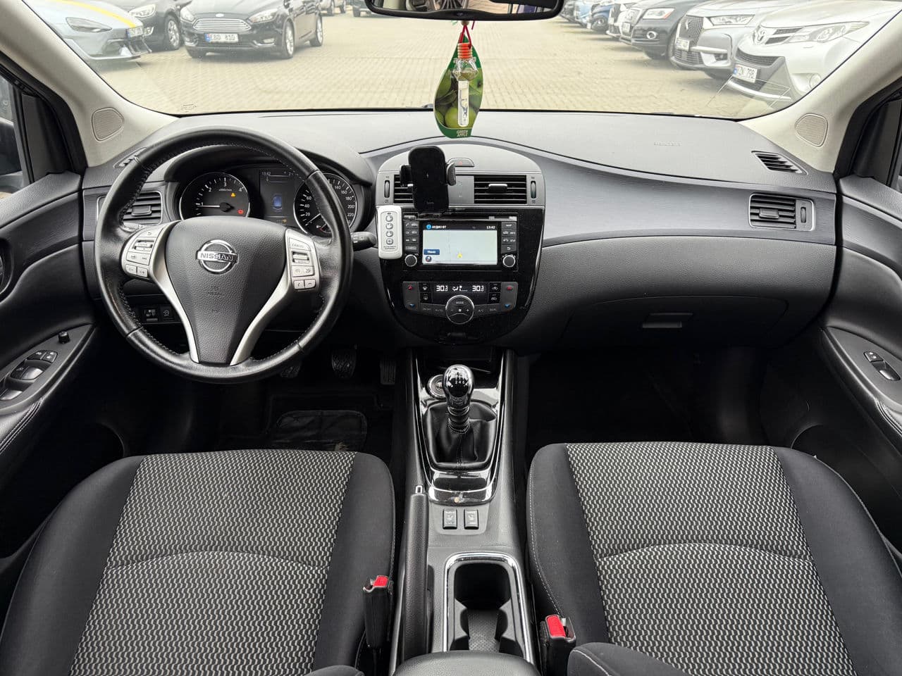 2014 Nissan Pulsar — Miniatură 8