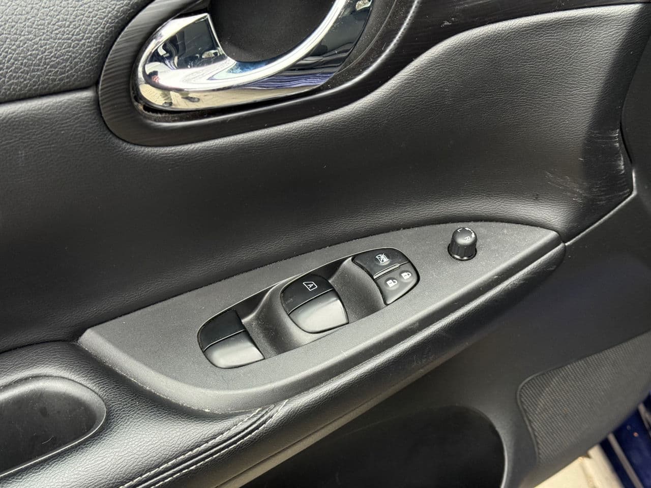 2014 Nissan Pulsar — Miniatură 7