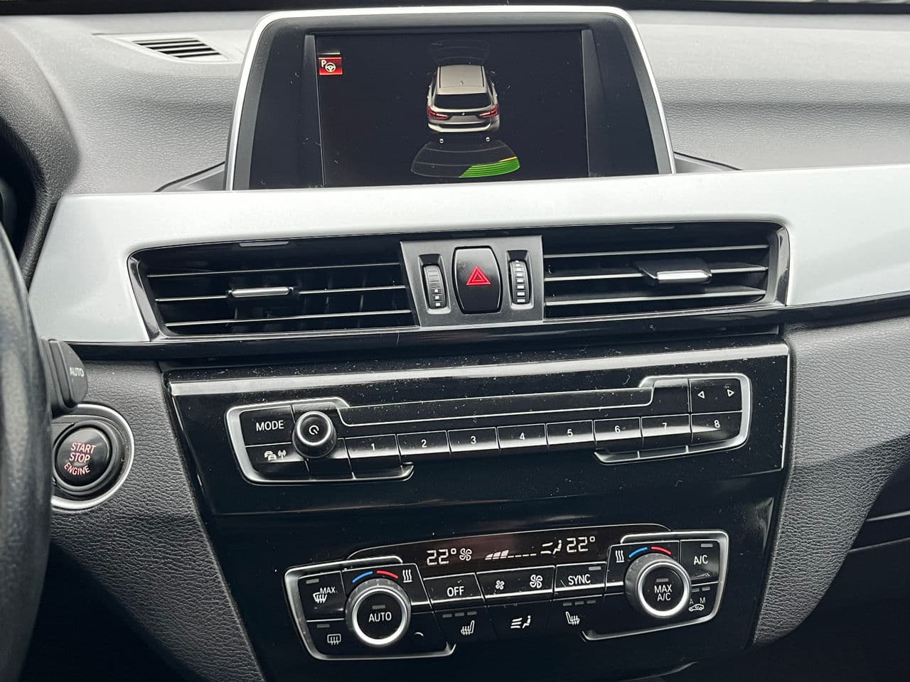 2016 BMW X1 1.6D — Miniatură 13