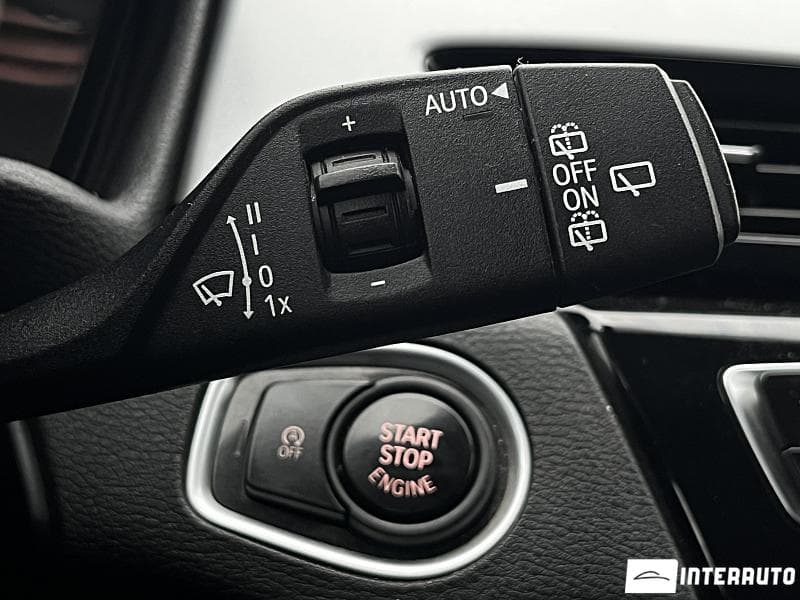 2016 BMW X1 1.6D — Miniatură 12