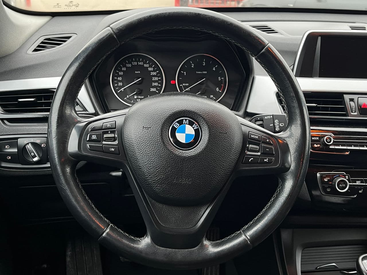 2016 BMW X1 1.6D — Miniatură 9