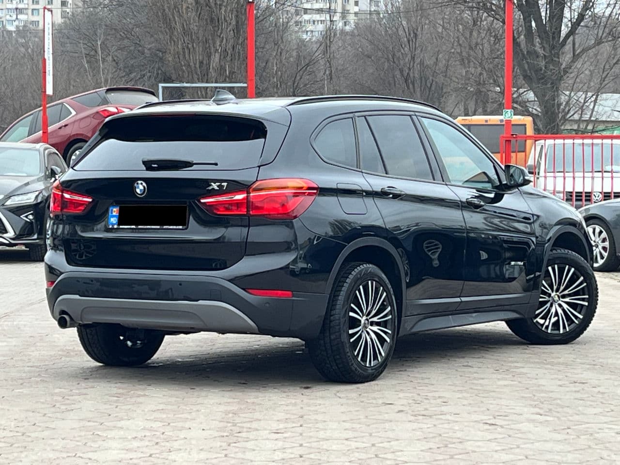 2016 BMW X1 1.6D — Miniatură 3