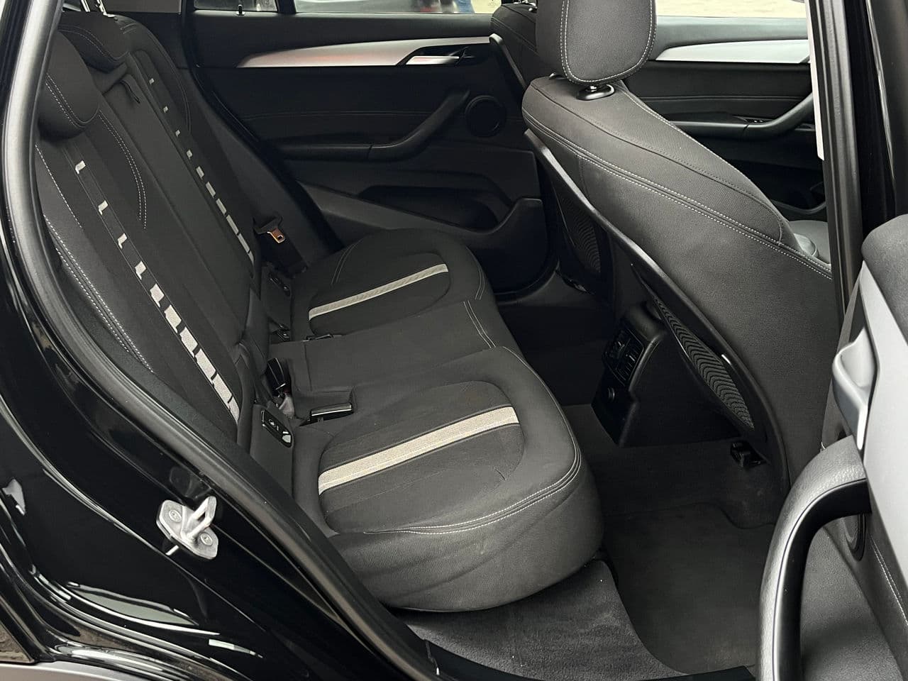 2016 BMW X1 1.6D — Miniatură 16