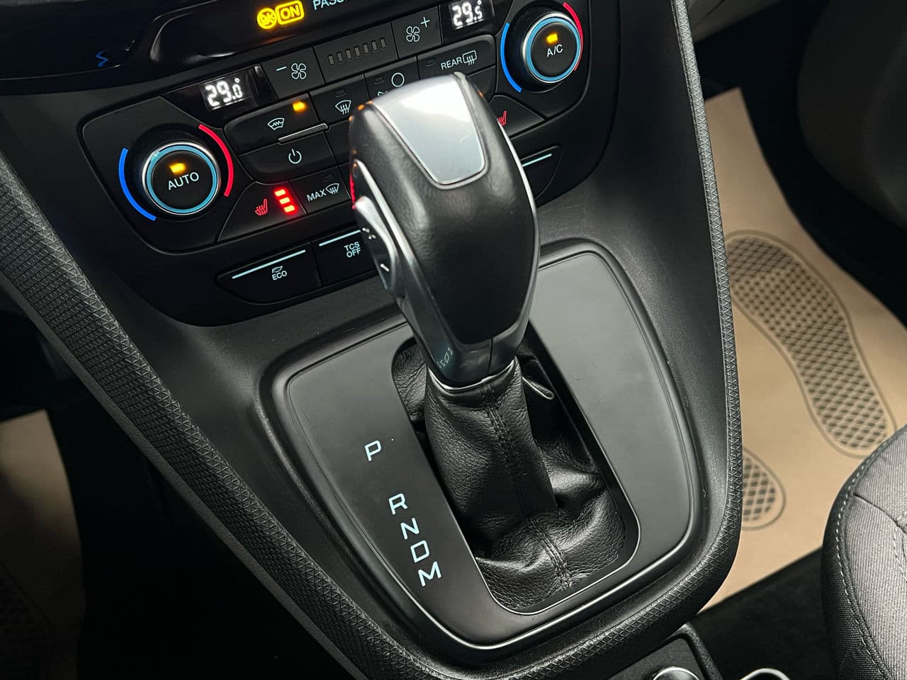 2019 Ford Tourneo Connect — Miniatură 15