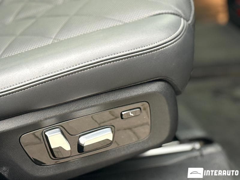 2022 BMW X7 4.0i — Miniatură 20