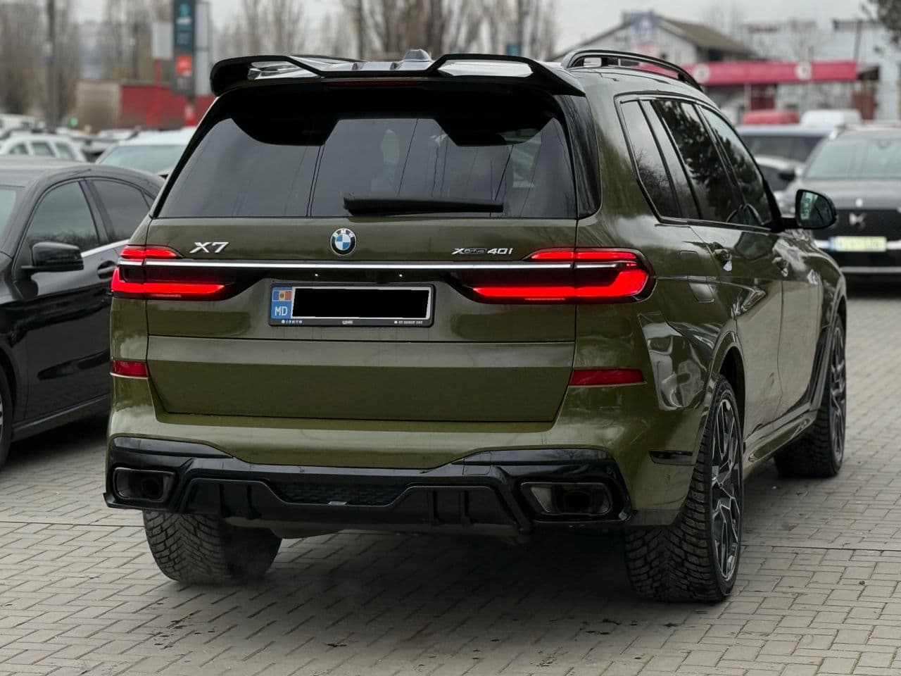 2022 BMW X7 4.0i — Miniatură 2