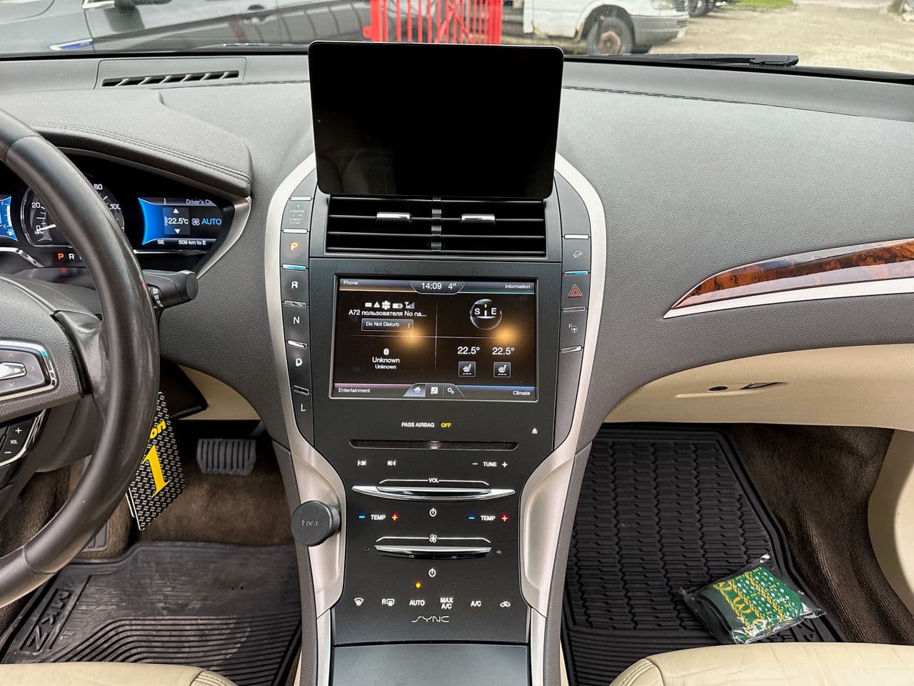 Lincoln MKZ 2015 — Миниатюра 13