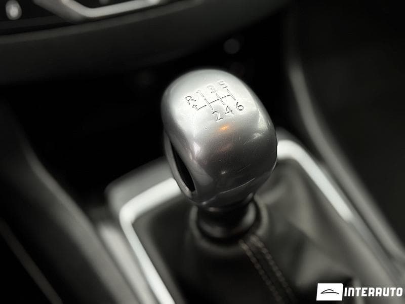 2016 Peugeot 308 — Miniatură 14