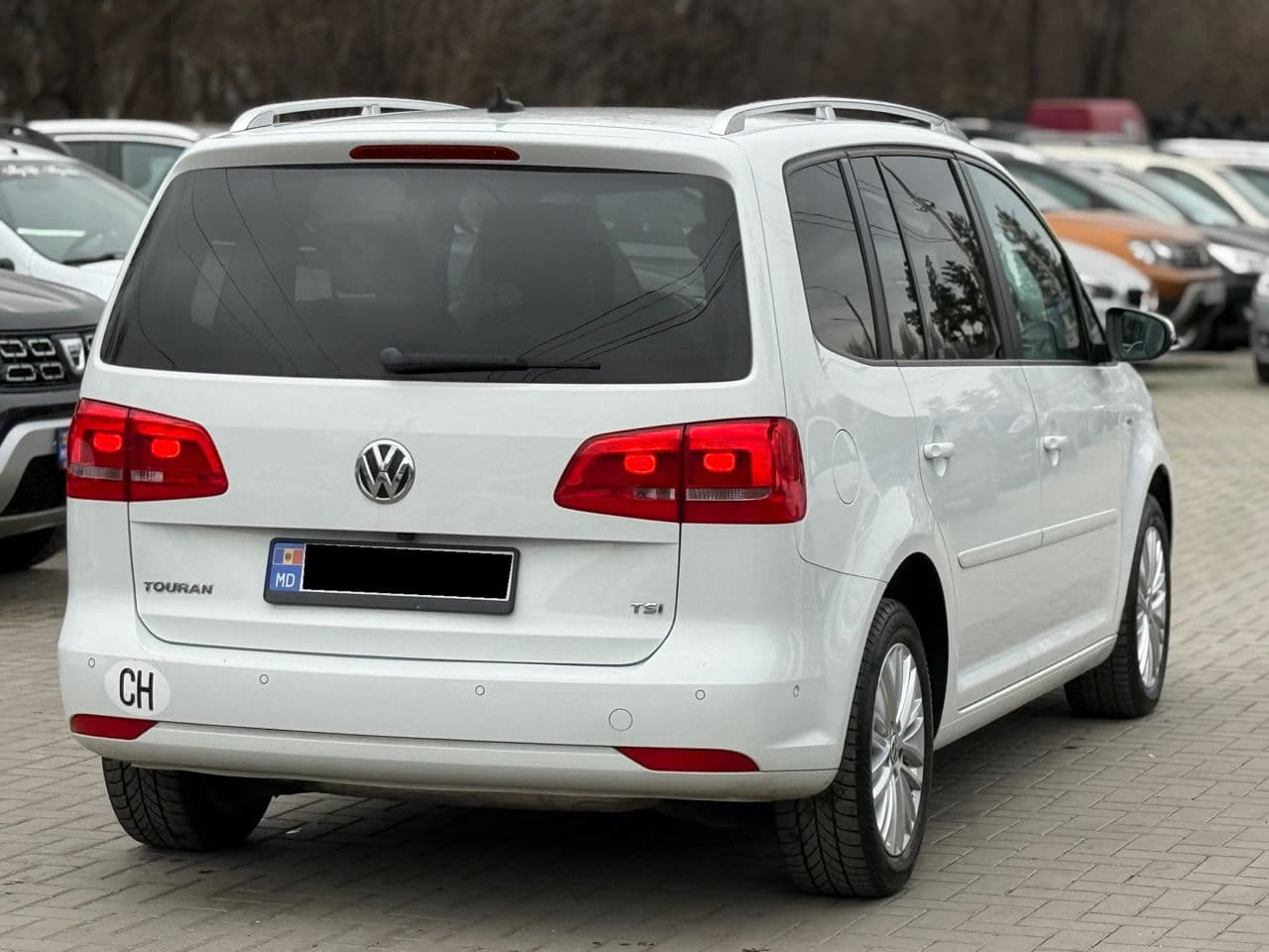 2015 Volkswagen Touran — Miniatură 2