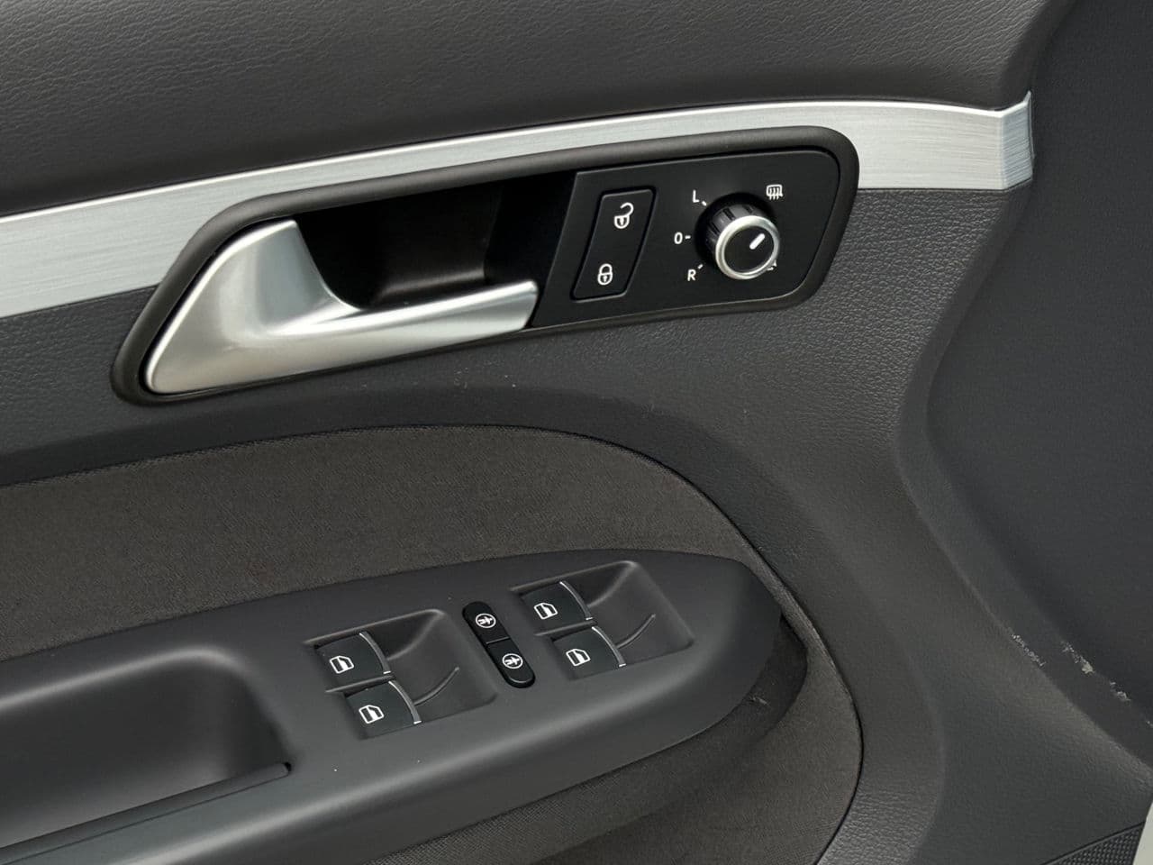 2015 Volkswagen Touran — Miniatură 7
