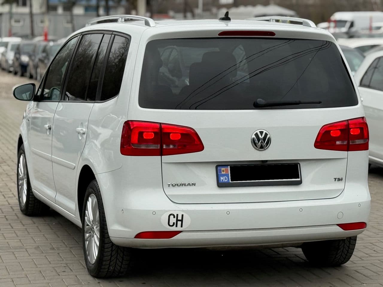 2015 Volkswagen Touran — Miniatură 4