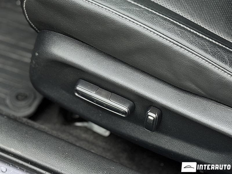 2020 Honda Insight — Miniatură 9