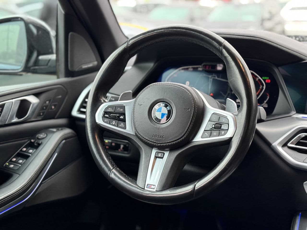 BMW X5 4.0D 2021 — Миниатюра 13
