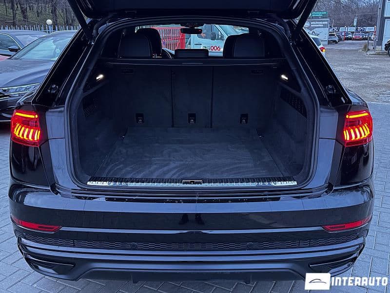 2019 Audi Q8 — Miniatură 16
