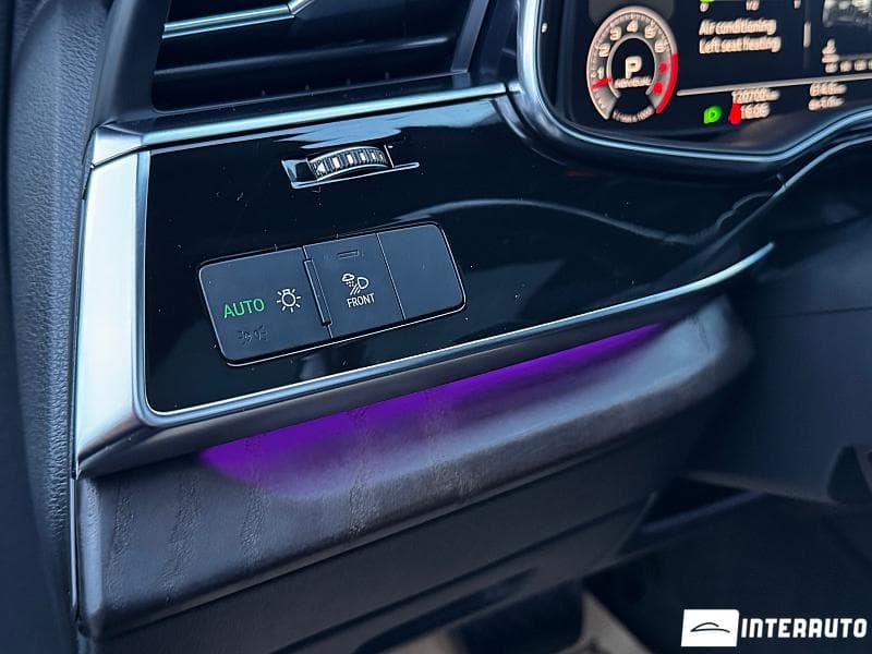 2019 Audi Q8 — Miniatură 27