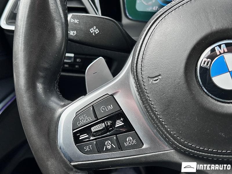 2020 BMW 330E — Miniatură 11