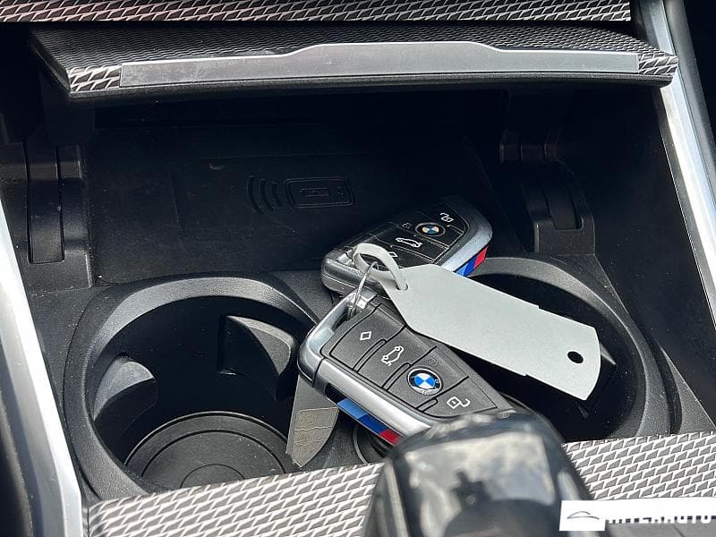 2020 BMW 330E — Miniatură 17