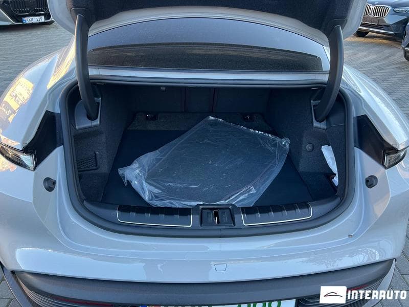 2021 Porsche Taycan Turbo S — Miniatură 30
