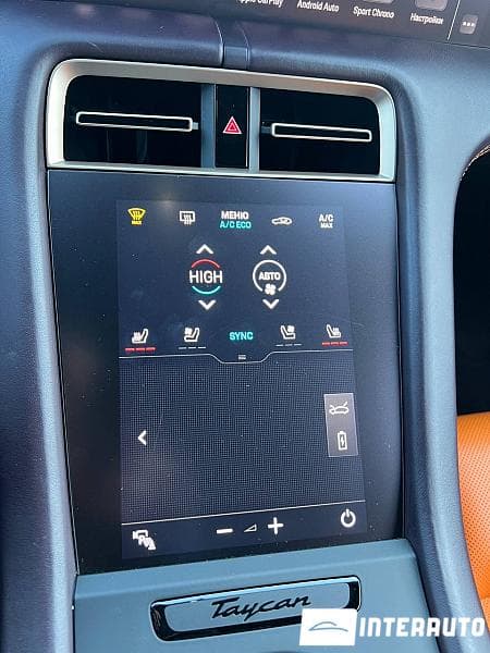 2021 Porsche Taycan Turbo S — Miniatură 22
