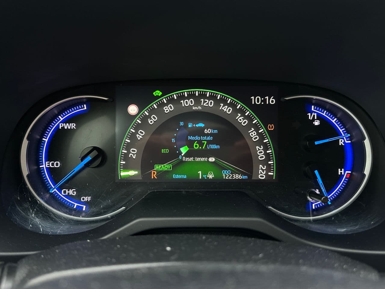 Toyota Rav-4 2020 — Миниатюра 8