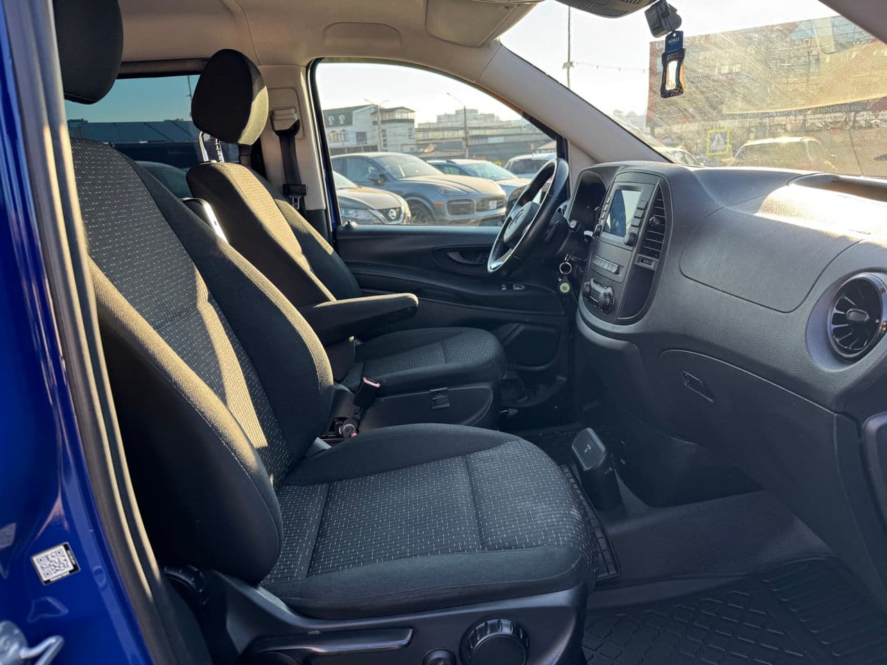 2021 Mercedes Vito — Miniatură 15