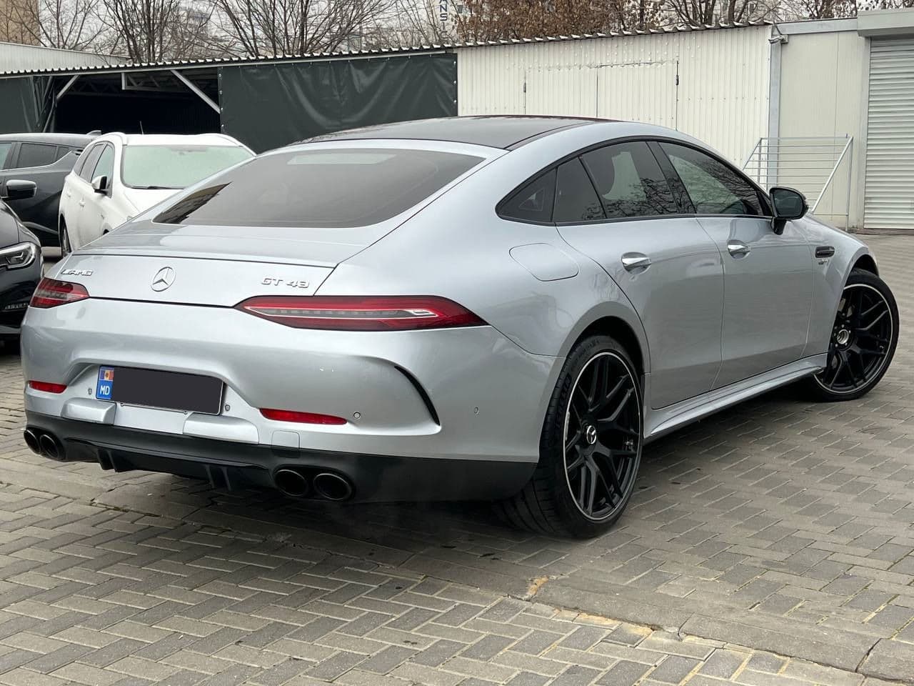 2022 Mercedes AMG GT 43 — Miniatură 2