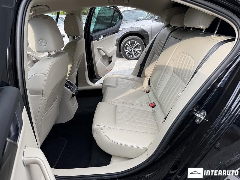 2020 Skoda Superb — Miniatură 7