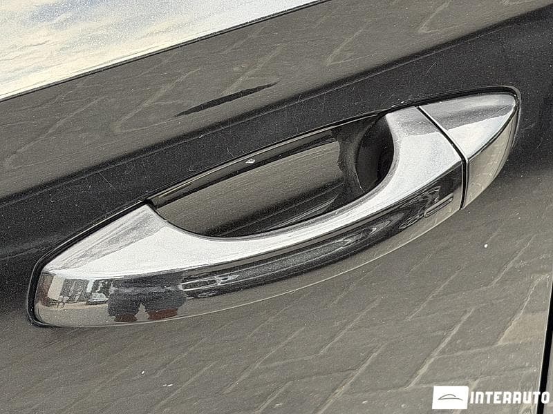 2020 Skoda Superb — Miniatură 18